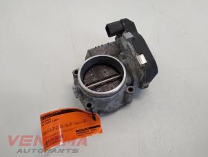 Gebruikte Gasklephuis BMW 3 serie (E93) 320i 16V Prijs € 9,99 Margeregeling aangeboden door Venema Autoparts