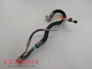Gebruikte Airco Leiding BMW 3 serie (E93) 320i 16V Prijs € 39,99 Margeregeling aangeboden door Venema Autoparts