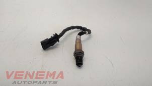 Gebruikte Lambda Sonde Peugeot 3008 II (M4/MC/MJ/MR) 1.2 12V e-THP PureTech 130 Prijs € 14,99 Margeregeling aangeboden door Venema Autoparts