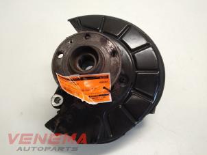 Gebruikte Asschenkel links-voor Volkswagen Passat Variant (3C5) 1.4 TSI 16V Prijs € 48,99 Margeregeling aangeboden door Venema Autoparts