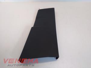 Gebruikte Stijlbekleding midden-rechts Peugeot 3008 II (M4/MC/MJ/MR) 1.6 BlueHDi 120 Prijs € 19,99 Margeregeling aangeboden door Venema Autoparts