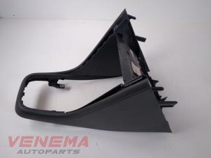 Gebruikte Middenconsoles Volkswagen Polo V (6R) 1.6 TDI 16V 90 Prijs € 24,99 Margeregeling aangeboden door Venema Autoparts