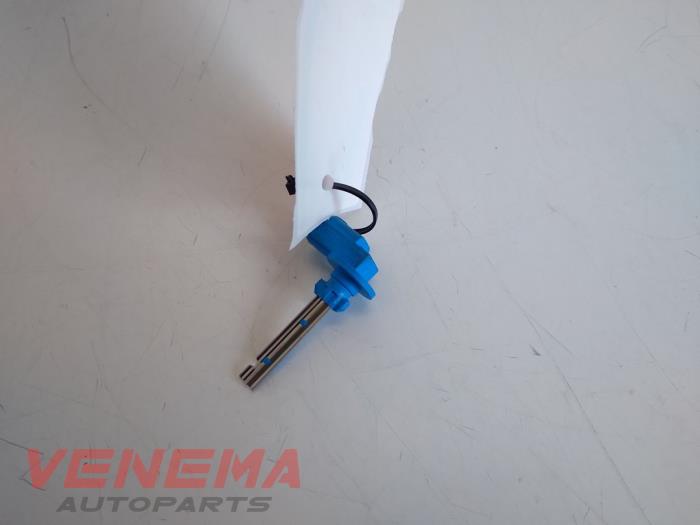 Gebruikte Sensor Temperatuur binnen Ford Focus 3 1.0 Ti-VCT EcoBoost 12V 125 Prijs € 9,99 Margeregeling aangeboden door Venema Autoparts
