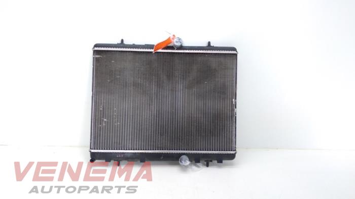 Gebruikte Radiateur Peugeot Partner Tepee (7A/B/C/D/E/F/G/J/P/S) 1.6 VTI 120 16V Prijs € 34,99 Margeregeling aangeboden door Venema Autoparts