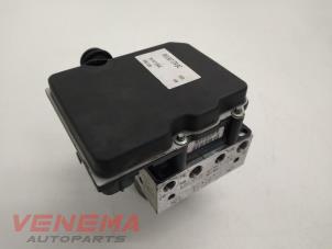 Gebruikte ABS Pomp Audi A5 Quattro (B8C/S) 2.0 TFSI 16V Prijs € 199,99 Margeregeling aangeboden door Venema Autoparts