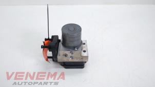 Gebruikte ABS Pomp Mercedes C (R205) C-63 AMG 4.0 V8 Biturbo Prijs € 399,99 Margeregeling aangeboden door Venema Autoparts