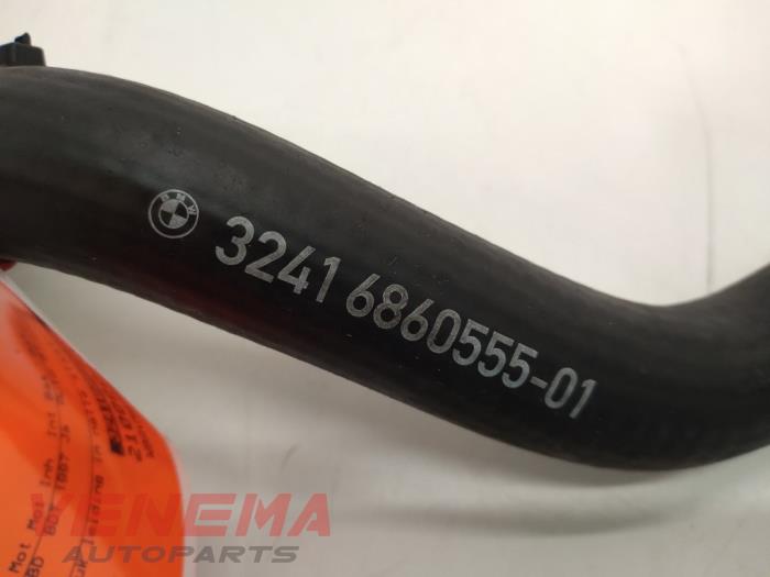 Oliedruk Leiding van een BMW X1 (E84) xDrive 20i 2.0 16V Twin Power Turbo 2014