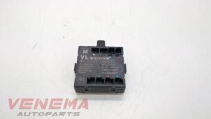 Gebruikte Centrale Deurvergrendelings Module Mercedes E Estate (S212) E-250 CDI 16V BlueEfficiency,BlueTEC Prijs € 39,99 Margeregeling aangeboden door Venema Autoparts