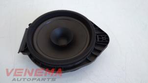 Gebruikte Speaker Opel Adam 1.2 16V Prijs € 24,99 Margeregeling aangeboden door Venema Autoparts