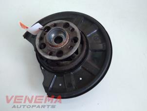 Gebruikte Asschenkel links-achter Mercedes E (W212) E-220 CDI 16V BlueEfficiency,BlueTEC Prijs € 19,99 Margeregeling aangeboden door Venema Autoparts