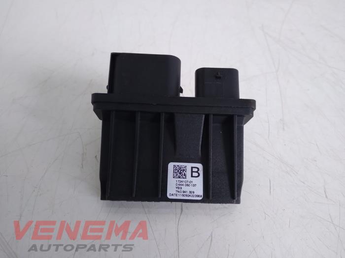 Gebruikte Adblue Computer Volkswagen Touran (5T1) 1.6 TDI Prijs € 9,99 Margeregeling aangeboden door Venema Autoparts