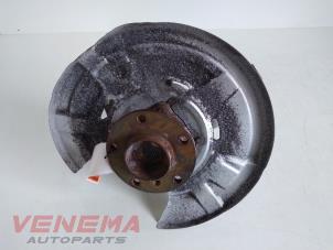 Gebruikte Fusee links-achter BMW 5 serie Touring (F11) 520d 16V Prijs € 129,99 Margeregeling aangeboden door Venema Autoparts