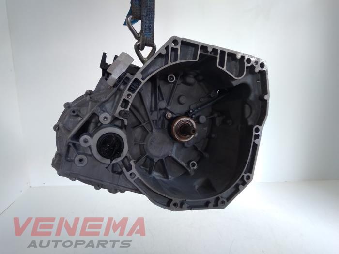 Gebruikte Versnellingsbak Renault Kadjar (RFEH) 1.3 TCE 140 FAP 16V Prijs € 499,99 Margeregeling aangeboden door Venema Autoparts