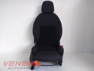 Gebruikte Voorstoel rechts Citroen C3 (SC) 1.6 HDi 92 Prijs € 99,99 Margeregeling aangeboden door Venema Autoparts
