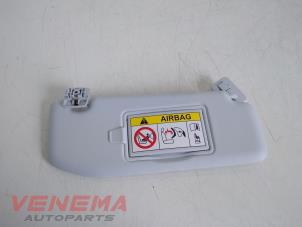 Gebruikte Zonneklep Peugeot 208 I (CA/CC/CK/CL) 1.2 Vti 12V PureTech 82 Prijs € 29,99 Margeregeling aangeboden door Venema Autoparts