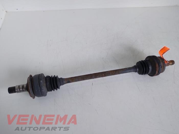 Gebruikte Steekas links-achter Mercedes C Estate (S204) 2.2 C-220 CDI 16V Prijs € 29,99 Margeregeling aangeboden door Venema Autoparts