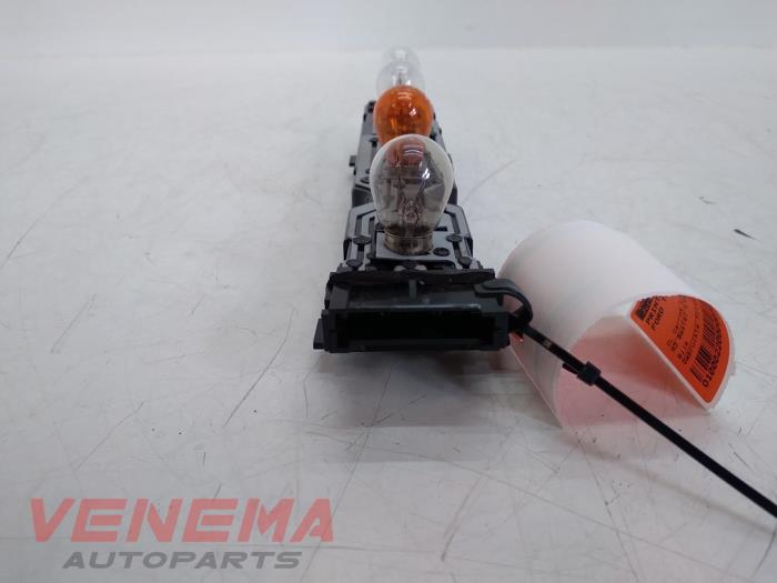 Printplaat Achterlicht rechts van een Ford Transit 2.2 TDCi 16V 2012