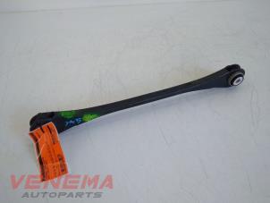 Gebruikte Draagarm links-achter BMW 1 serie (F20) 114i 1.6 16V Prijs € 18,99 Margeregeling aangeboden door Venema Autoparts