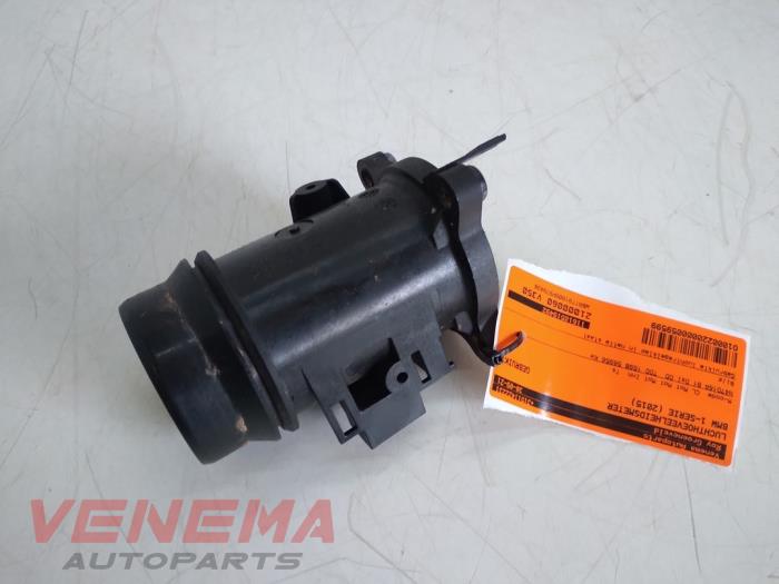 Gebruikte Luchtregelklep BMW 1 serie (F20) 114d 1.6 16V Prijs € 34,99 Margeregeling aangeboden door Venema Autoparts