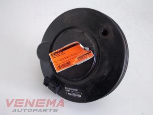 Gebruikte Rembooster Ford Focus 3 Wagon 1.0 Ti-VCT EcoBoost 12V 125 Prijs € 49,99 Margeregeling aangeboden door Venema Autoparts