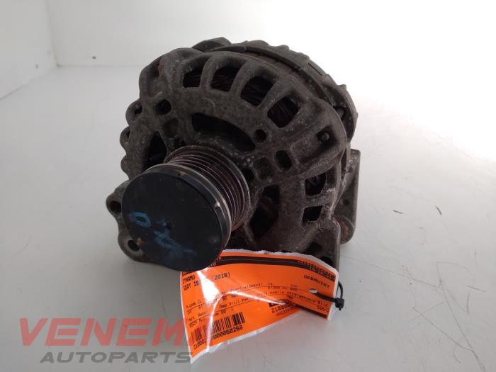 Gebruikte Dynamo Seat Ibiza V (KJB) 1.0 12V Prijs € 149,99 Margeregeling aangeboden door Venema Autoparts