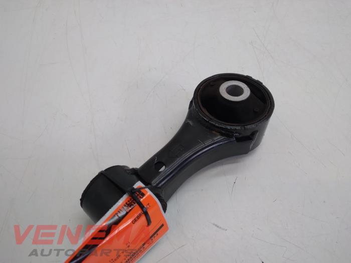 Gebruikte Versnellingsbak Steun Peugeot 108 1.0 12V VVT-i Prijs € 24,99 Margeregeling aangeboden door Venema Autoparts