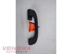 Gebruikte Handgreep BMW 1 serie (E81) 116i 2.0 16V Prijs € 14,99 Margeregeling aangeboden door Venema Autoparts