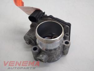 Gebruikte Gasklephuis Ford Focus 3 1.0 Ti-VCT EcoBoost 12V 100 Prijs € 19,99 Margeregeling aangeboden door Venema Autoparts