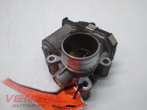 Gebruikte Gasklephuis Opel Adam 1.0 SIDI Turbo Prijs € 29,99 Margeregeling aangeboden door Venema Autoparts