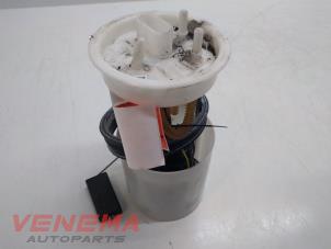 Gebruikte Benzinepomp Volkswagen Polo V (6R) 1.2 12V BlueMotion Technology Prijs € 29,99 Margeregeling aangeboden door Venema Autoparts