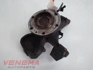 Gebruikte Asschenkel rechts-voor Mercedes Sprinter 3,5t (906.73) 316 CDI 16V Prijs € 39,99 Margeregeling aangeboden door Venema Autoparts