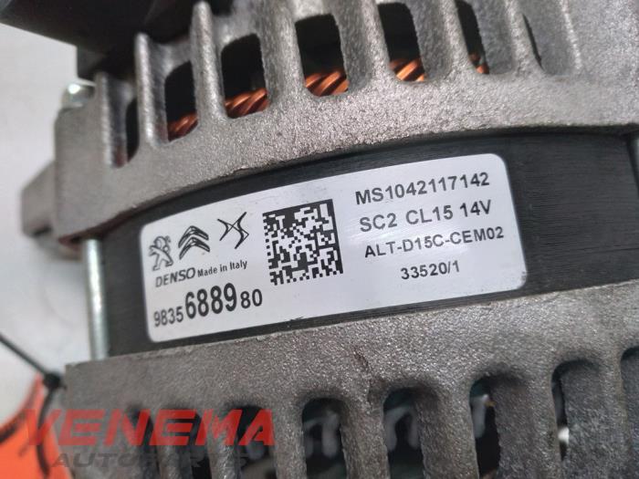 Dynamo van een Peugeot 5008 II (M4/MC/MJ/MR) 1.2 12V e-THP PureTech 130 2021