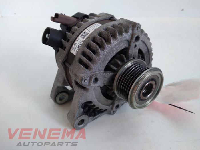 Dynamo van een Opel Grandland (X) 1.2 Turbo 12V 2020