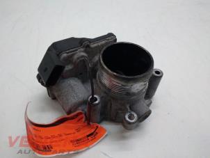 Gebruikte Gasklephuis Volkswagen Passat Variant (365) 2.0 TDI 16V 140 Prijs € 9,99 Margeregeling aangeboden door Venema Autoparts