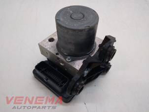 Gebruikte ABS Pomp Seat Ibiza V (KJB) 1.0 TSI 12V Prijs € 24,99 Margeregeling aangeboden door Venema Autoparts