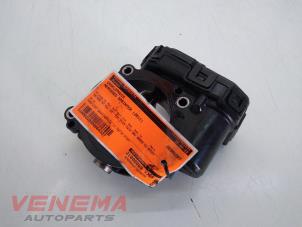 Gebruikte Gasklephuis Mercedes Sprinter 3,5t (906.73) 316 CDI 16V Prijs € 14,99 Margeregeling aangeboden door Venema Autoparts