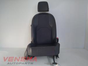 Gebruikte Voorstoel rechts Seat Leon (5FB) 1.4 TSI 16V Prijs € 149,99 Margeregeling aangeboden door Venema Autoparts