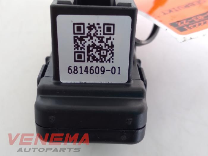 Diversen van een BMW X1 (F48) sDrive 18d 2.0 16V 2020