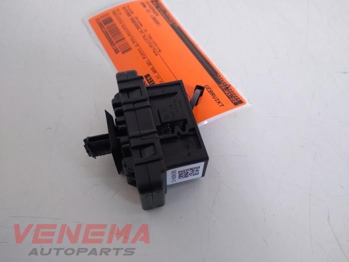 Diversen van een BMW X1 (F48) sDrive 18d 2.0 16V 2020