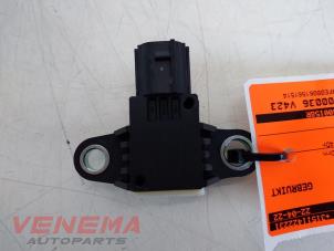 Gebruikte Airbag Sensor Renault Kadjar (RFEH) 1.3 TCE 140 FAP 16V Prijs € 14,99 Margeregeling aangeboden door Venema Autoparts