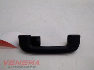 Gebruikte Handgreep Jaguar F-Pace 3.0 D 24V AWD Prijs € 14,99 Margeregeling aangeboden door Venema Autoparts