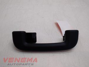 Gebruikte Handgreep Jaguar F-Pace 3.0 D 24V AWD Prijs € 14,99 Margeregeling aangeboden door Venema Autoparts