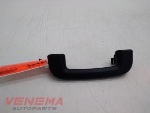 Gebruikte Handgreep Jaguar F-Pace 3.0 D 24V AWD Prijs € 14,99 Margeregeling aangeboden door Venema Autoparts