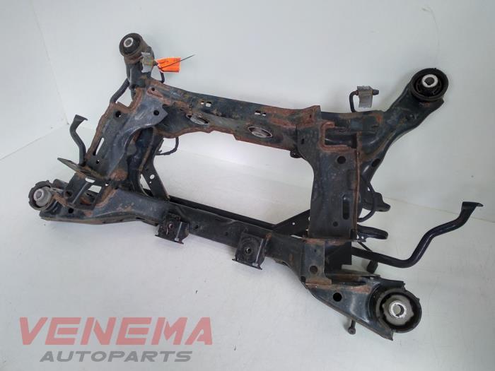 Subframe van een Jaguar F-Pace 3.0 D 24V AWD 2018