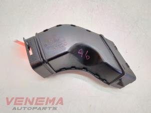 Gebruikte Luchtinlaat slang Jaguar F-Pace 3.0 D 24V AWD Prijs € 14,99 Margeregeling aangeboden door Venema Autoparts