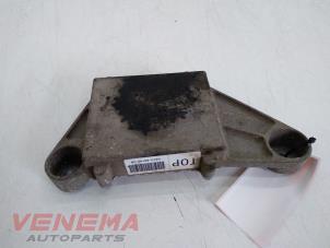 Gebruikte Trillings demper Jaguar F-Pace 3.0 D 24V AWD Prijs € 24,99 Margeregeling aangeboden door Venema Autoparts