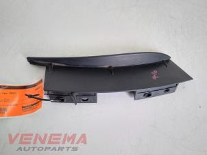 Gebruikte Sierlijst Jaguar F-Pace 3.0 D 24V AWD Prijs € 14,99 Margeregeling aangeboden door Venema Autoparts