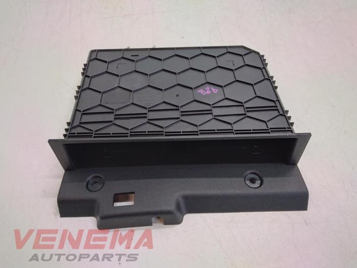 Gebruikte Diversen Ford Fiesta 7 1.0 EcoBoost 12V Prijs € 14,99 Margeregeling aangeboden door Venema Autoparts