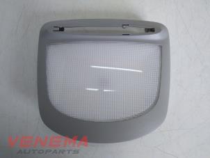 Gebruikte Binnenverlichting achter Mercedes ML II (164/4JG) 3.5 350 4-Matic V6 24V Prijs € 24,99 Margeregeling aangeboden door Venema Autoparts