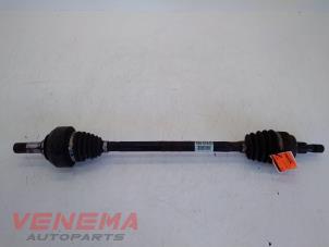 Gebruikte Aandrijfas rechts-achter Mercedes ML II (164/4JG) 3.5 350 4-Matic V6 24V Prijs € 39,99 Margeregeling aangeboden door Venema Autoparts
